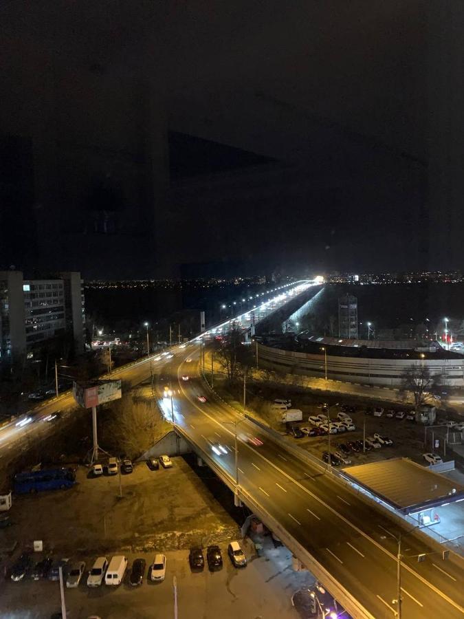 Doba In Ua Most-Sity Apartments Днепър Екстериор снимка