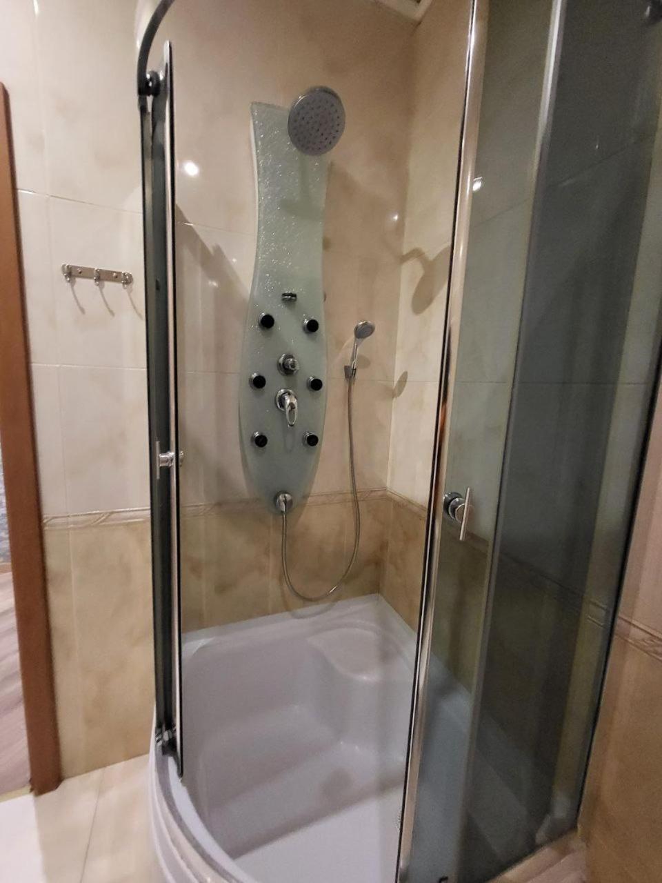 Doba In Ua Most-Sity Apartments Днепър Екстериор снимка