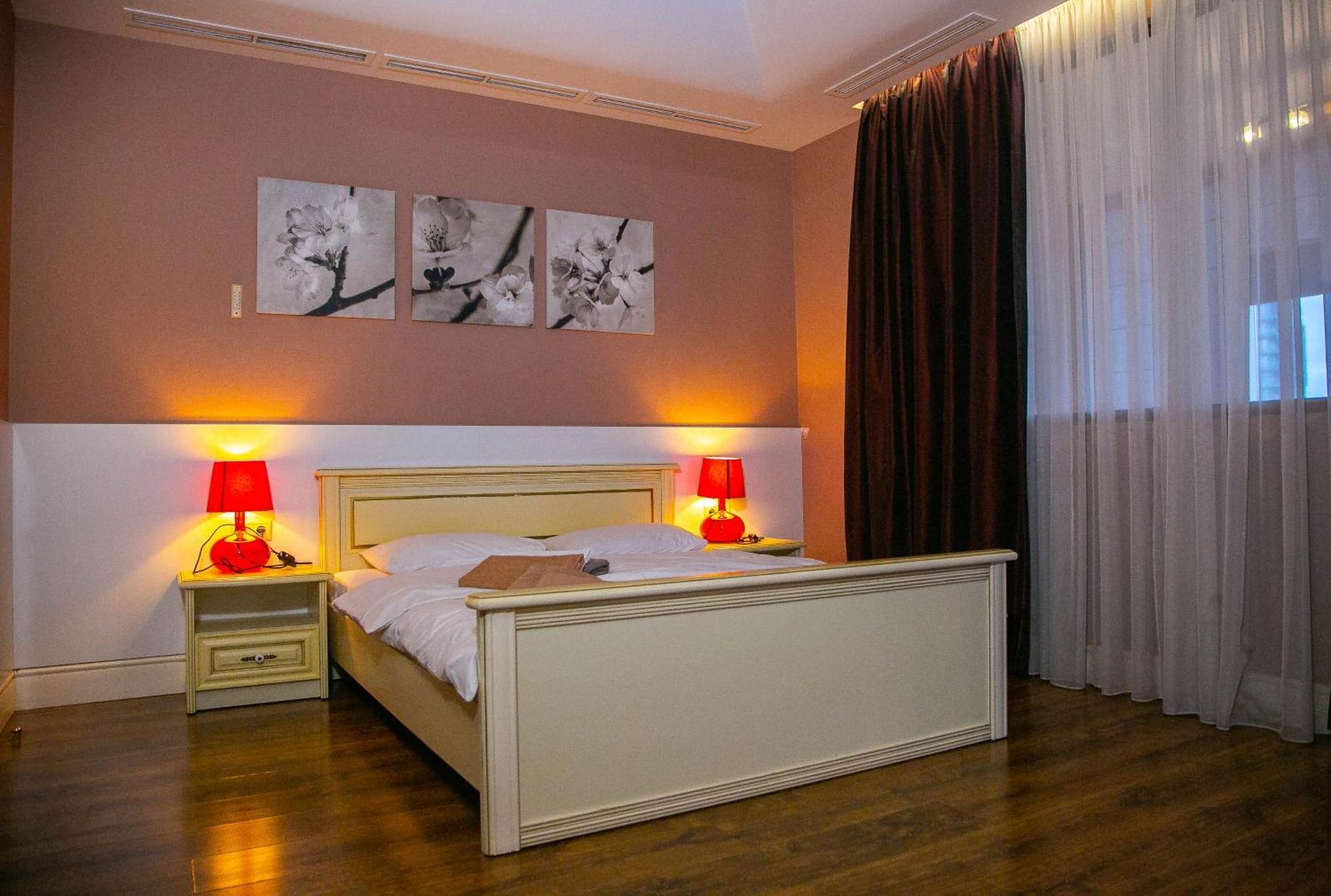 Doba In Ua Most-Sity Apartments Днепър Екстериор снимка